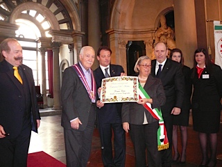 Donatella Cinelli Colombini alla consegna del Premio Caterina de Medici
