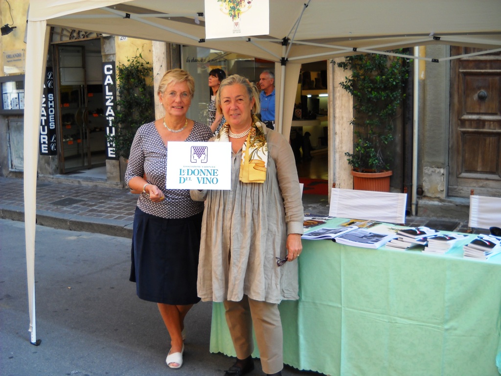 Theresia Gennazzani e Donatella