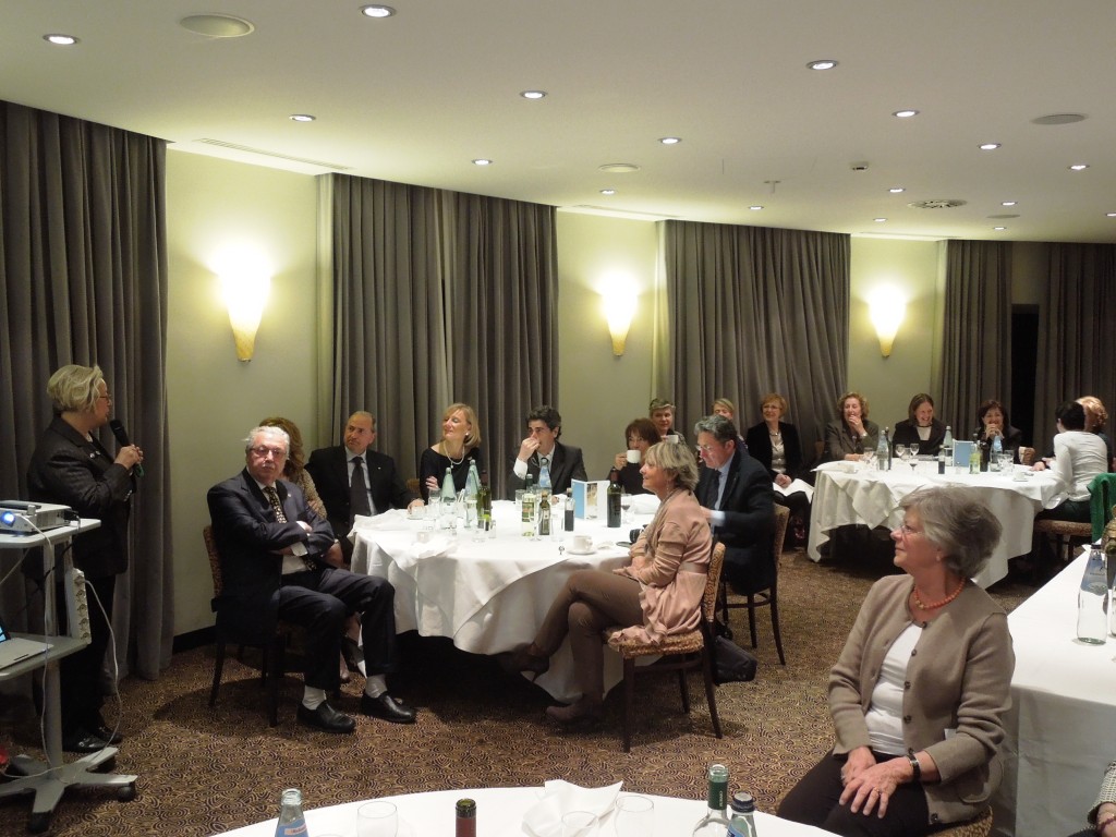 Inner Wheel Siena - conference by Donatella Cinelli Colombini
