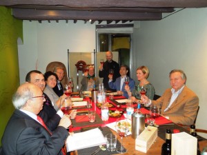 Roma-Green T restaurant- Toasting with Il Drago e le 8 Colombe
