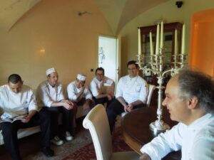 Arnolfo-ristorante-GaetanoTrovato-conBrigata