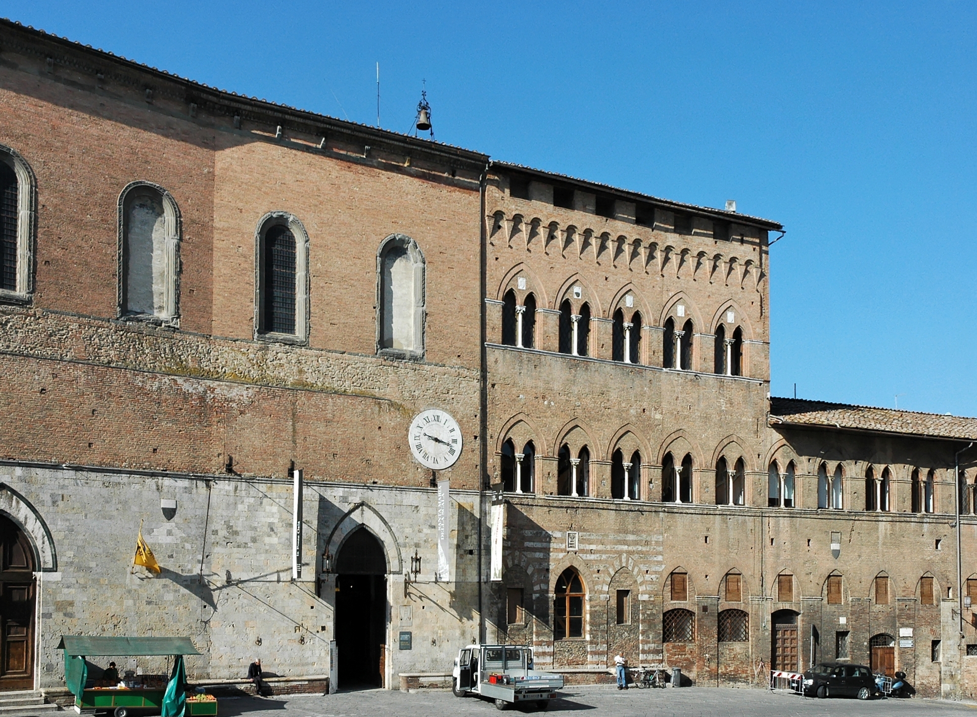 Faciata_Santa_Maria_della_Scala