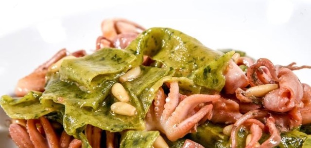 AROMA_FI_ Maltagliati_cavolo_nero_moscardini_pinoli