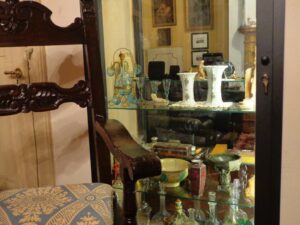 Vetrina ricordi di famiglia