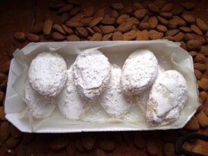 Ricciarelli dolci senesi