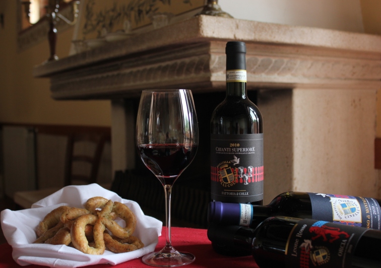 I vini di Donatella Cinelli Colombini coi biscotti salati dell'Amiata