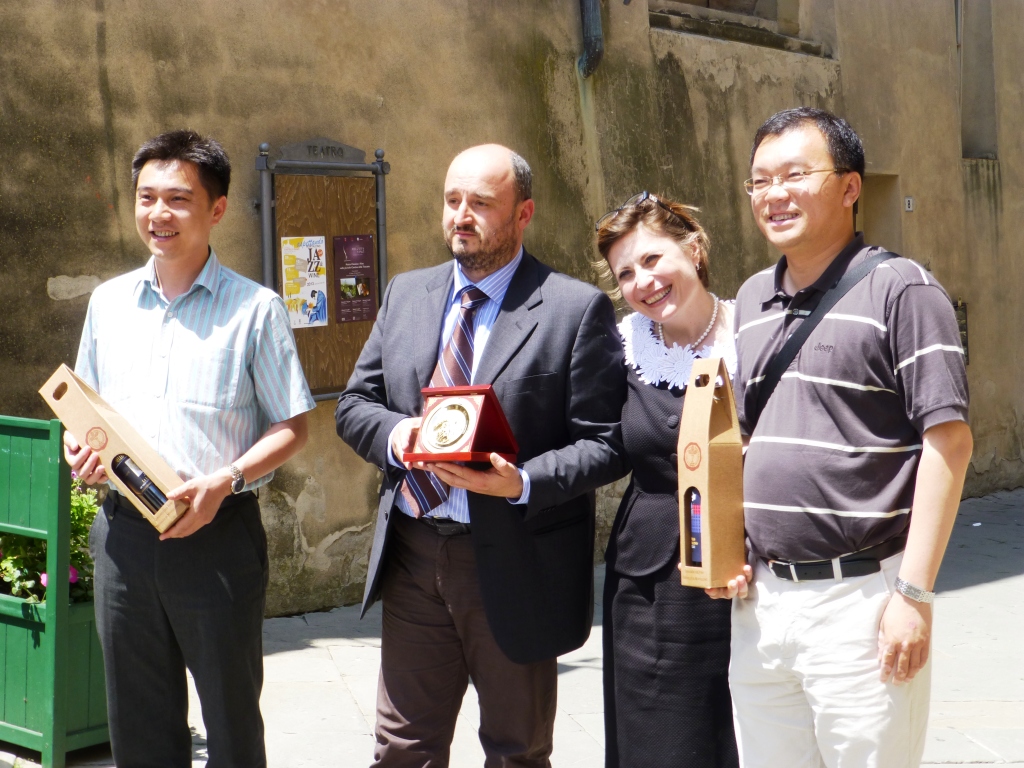 delegazione Yanqing con Francescelli e Mastroberardino