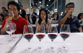 Chinese wine tasters