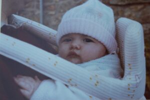 Violante Gardini a 5 mesi nel marsupio Violante Gardini a 5 mesi nel marsupio