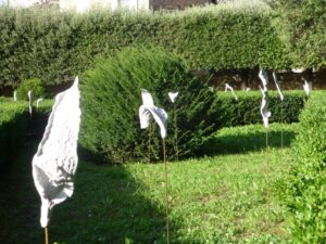 San Quirico opere di Carlo Pizzichini Forme nel verde 2013