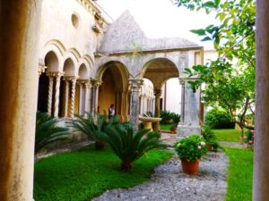 Fossanova chiostro