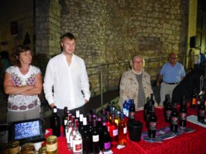 Prossedi tavolo vino Orcia Caiano della cantina Atrium Prossedi tavolo vino Orcia Caiano della cantina Atrium