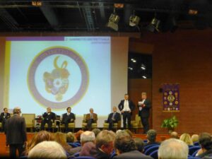Enolions presnetato da Fiorenzo Smalzi e Luciano Banini Enolions presnetato da Fiorenzo Smalzi e Luciano Banini