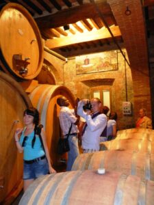 Montalcino Casato Prime Donne bottaia Montalcino Casato Prime Donne bottaia
