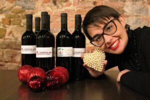 Violante Gardini Asta dei vini MTV per charity Violante Gardini Asta dei vini MTV per charity