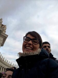 Violante Gardini in Piazza San Pietro