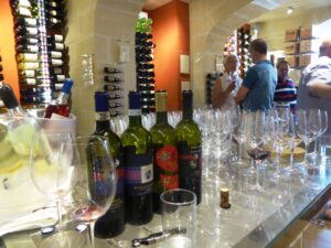 Gozzo Vini e Capricci degustazione vini Cinelli Colombini Gozzo Vini e Capricci degustazione vini Cinelli Colombini