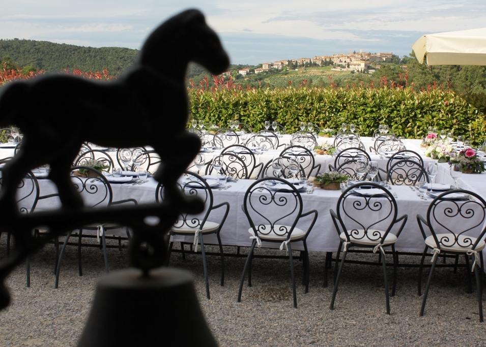 Pranzo di nozze all'aperto Fattoria del colle