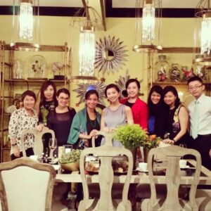 Femmes du Vin Asia con violante Femmes du Vin Asia con violante