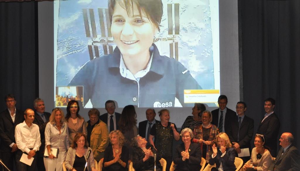 Premio Casato Prime Donne 2010 con_Samantha_Cristoforetti
