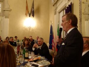 Governatore Rocchi Lions Clubs Firenze Brunelleschi e Michelangelo Governatore Rocchi Lions Clubs Firenze Brunelleschi e Michelangelo
