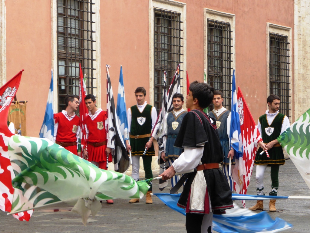 Orcia Wine Festival Contrade della Festa del Barbarossa