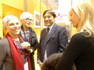 Vinitaly 2015 Vittoria Cisonno Licia Granello Dario Stefano e sua moglie