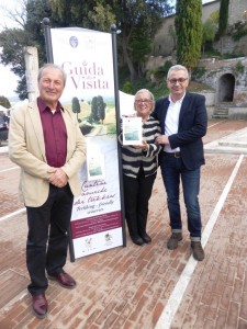 Orcia Doc totem Luchino Grappi, Donatella Cinelli Colombini Fabio Braconi