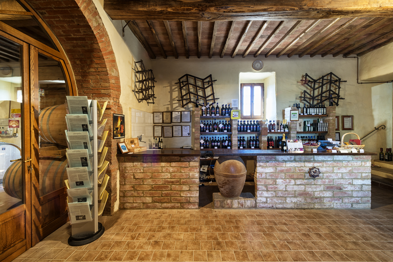 Casato prime Donne Montalcino, banco di vendita