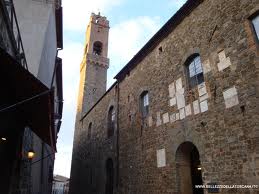 Montalcino_PalazzoPubblico_esterno