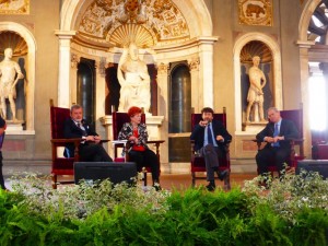 Premio Firenze a Tavola Firenze Palazzo Vecchio con le Donne del vino