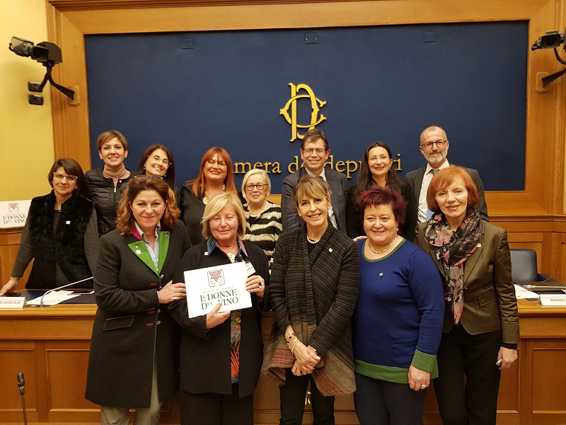 Donne-del-Vino-in-Parlamento