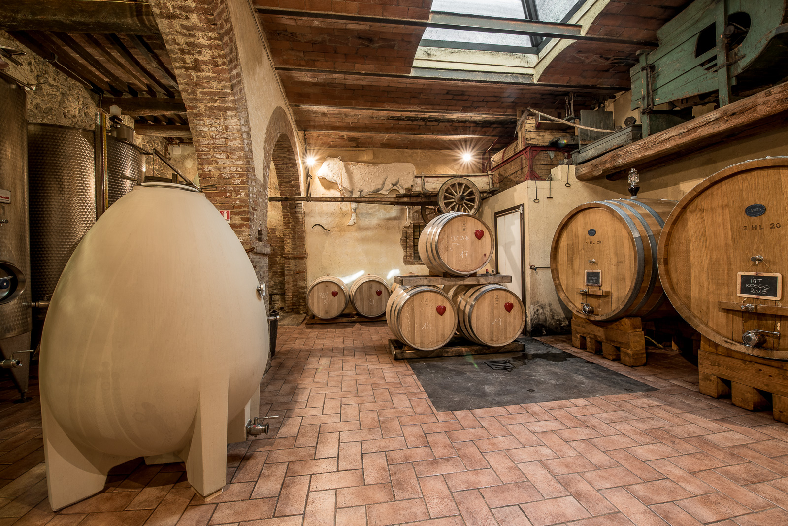 Fattoria-del-Colle-cantina-Cenerentola-Doc-Orcia