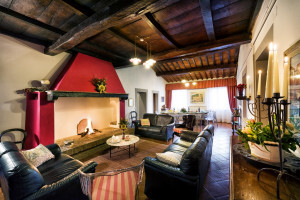 Villa-for-parties-Toscana-Archi-Fattoria-del-Colle-agriturismo