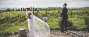 Turismo-del-vino-in-Toscana-matrimoni-wine-wedding-destination