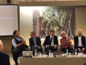 Gallipoli-Puglia-convegno-sull'enoturismo-con -Federico-Quaranta-Sebastiano-De-Corato-Dario-Stefano-Donatella-Cinelli-Colombini-Filippo-Bartolotta