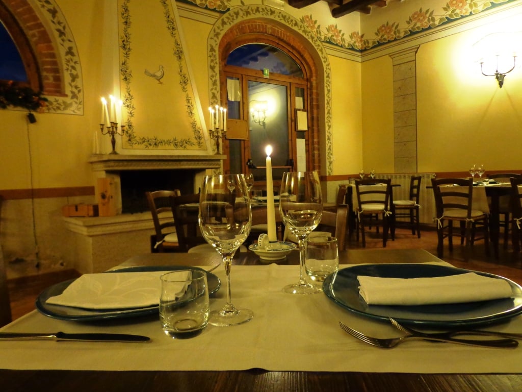 San Valentino- Fattoria-del-Colle-Sala-Liberty-del-ristorante