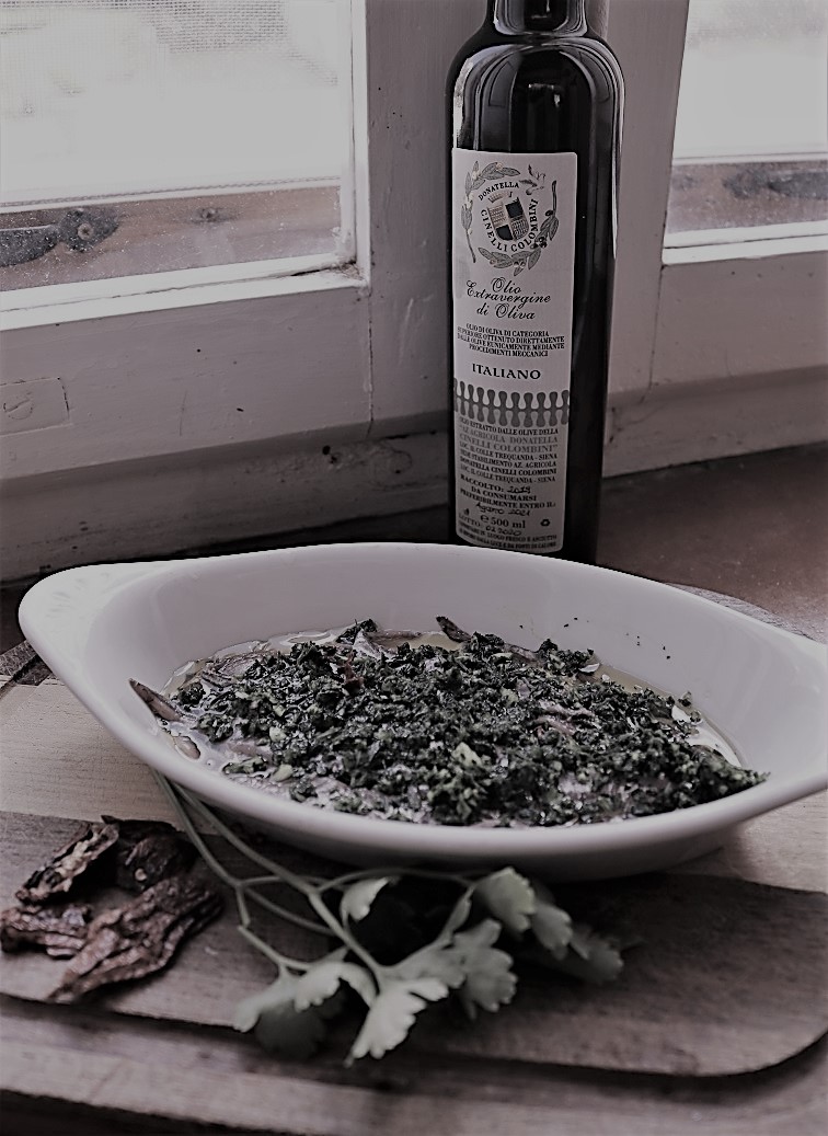 acciughe sotto pesto con olio extravergine