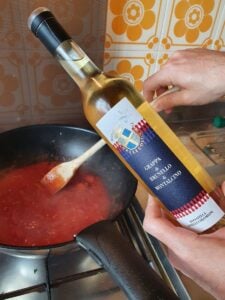 Maccheroni-con-pomodorini e grappa di Brunello