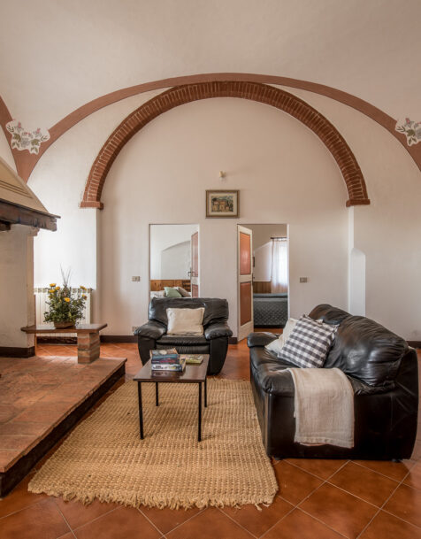 Fattoria del Colle - Farmhouse in Tuscany - Apartment Oliviera