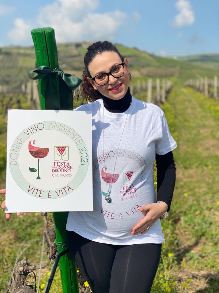 Festa-delle-Donne-Del-Vino-Catia Vaccaro in dolce attesa - Vini Vaccaro - Sicilia