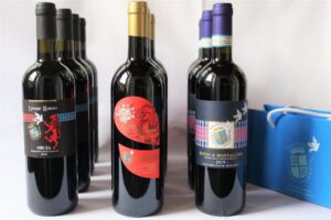 Donatella-Cinelli-Colombini-Offerta-novembre-Rosso-di-Montalcino-Leone-Rosso-Orcia-Supertuscan-Il-Drago-e-le-8-colombe