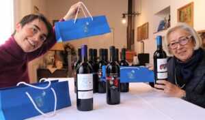 Donatella-e-Violante-Cinelli-Colombini-presentano-il-Leone-Rosso-DOC-Orcia-2019