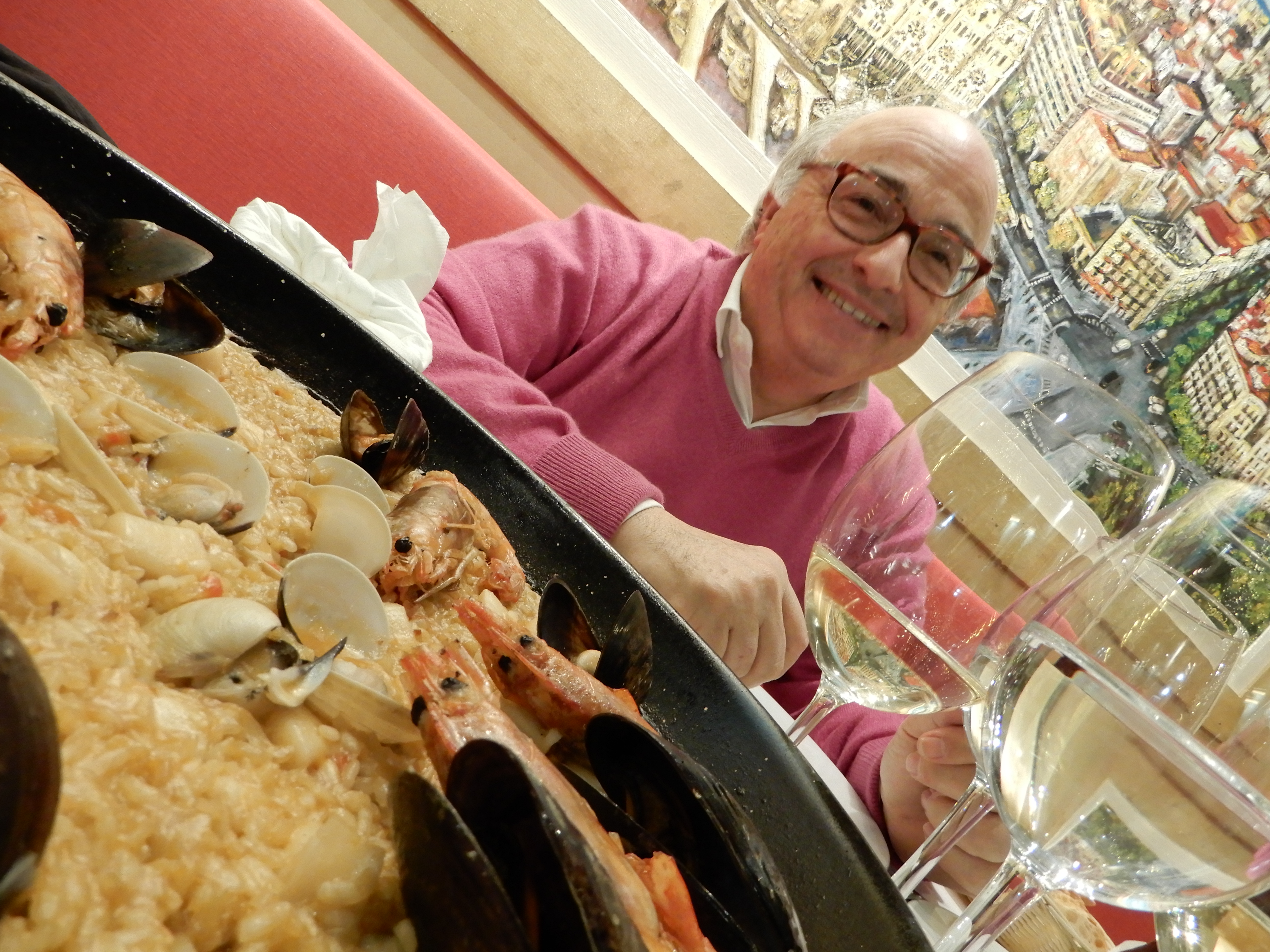 Spagna-divieto-di-bere-vino-a-pranzo
