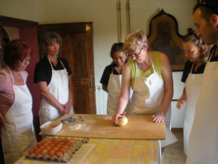 Agriturismo_in_Toscana_scuola_di_cucina_Fattoria_del_Colle