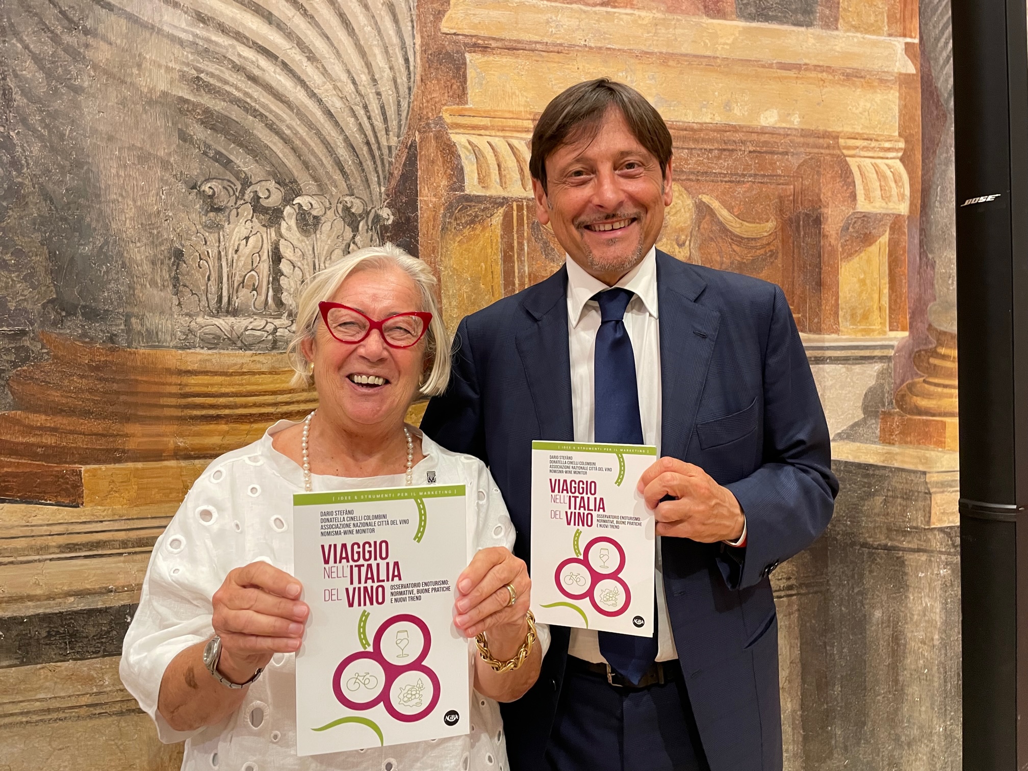 Dario-Stefano-Donatella-Cinelli-Colombini-presetazione-del-libro-Viaggio-nell'Italia-del-Vino