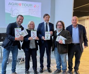 Agrietour-Arezzo-presentation- of-the-book-Viaggio-nell-Italia-del-vino