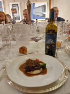 Donatella Cinelli Colombini porta i suoi vini a Sa Quirico d'Orcia