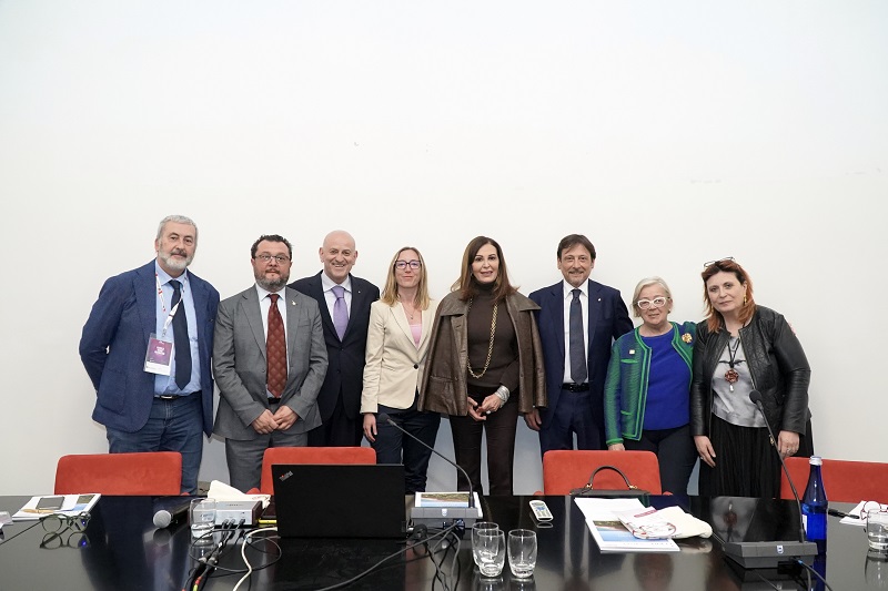 Vinitaly 2023_turismo del vino con ministra Santanchè