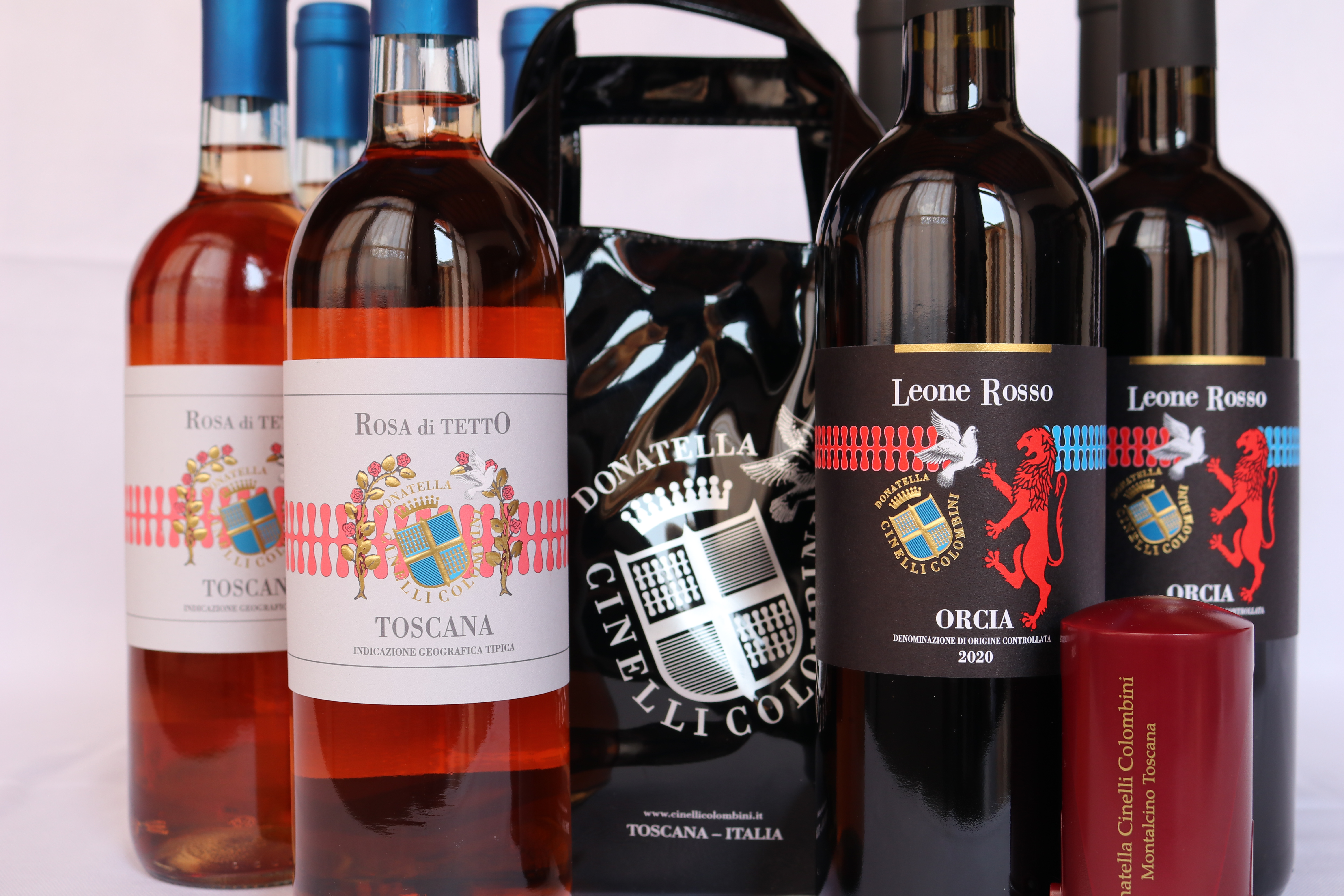 Leone Rosso Doc Orcia 2020 bio, Rosa di Tetto IGT Toscana bio, mini shopper personalizzata, pompetta salva vino